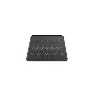 Blacha aluminiowa perforowana nieprzywierająca do wyrobów cukierniczych i piekarniczych, GN 2/3, 15 mm | UNOX, FORO.BLACK